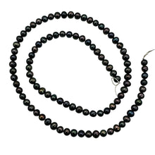 Load image into Gallery viewer, Fab 5mm Near Round Black Peacock FW Pearl Strand 109451
