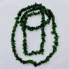 Load image into Gallery viewer, Diopside Strand Chip Bead 32&quot; Strand | 11x8x5 to 7x5x4mm | Green | 200 Beads |
