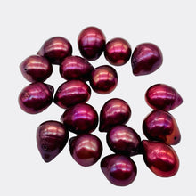 Load image into Gallery viewer, 6 Radiant Raspberry Teardrop Briolette Pearls 10131
