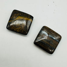 Load image into Gallery viewer, 2 Shimmering Bronzite Square Pendant Beads 8261
