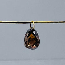 Load image into Gallery viewer, 1 Champagne 1.32cts Diamond Briolette 18K Pendant 10359I
