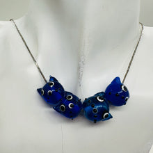 Load image into Gallery viewer, Kitty Cat Ceramic Round Beads | 15mm | Midnight Blue | 4 Beads |
