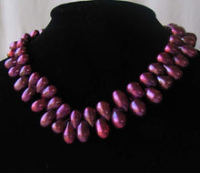 Load image into Gallery viewer, Radiant Raspberry 9.5x8.5mm to 19x9mm Teardrop Briolette Pearl Strand 110131A
