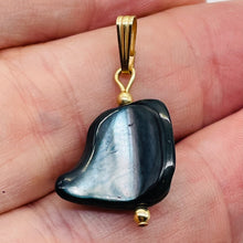 Load image into Gallery viewer, Black Lip Shell 14kgf Drop Pendant | 1&quot; Long | Black White | 1 Pendant |
