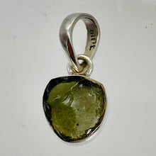 Load image into Gallery viewer, Moldavite 9.731ct Sterling Silver Round Pendant | 3/4&quot; Long | Green | 1 Pendant|
