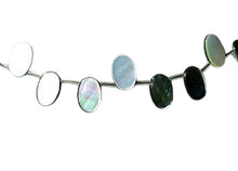 Load image into Gallery viewer, 7 Black Tahitian Mop Oval Pendant Beads 4349
