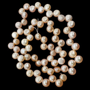 Top Drilled Button Lavender Pink FW Pearl Strand 104761