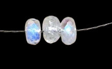 Load image into Gallery viewer, 3 Rainbow Moonstone Fctd Roundel Beads 7487
