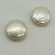 Load image into Gallery viewer, 2 Cool Wedding White FW Coin Pearls 4758
