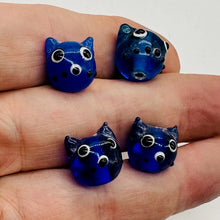 Load image into Gallery viewer, Kitty Cat Ceramic Round Beads | 15mm | Midnight Blue | 4 Beads |
