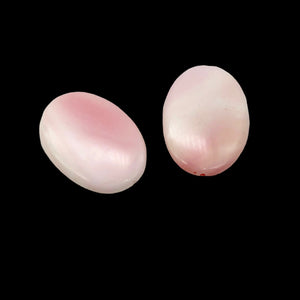 Conch Shell. Oval | 25x18x6mm | Pink White | 2 Bead(s)