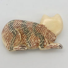 Load image into Gallery viewer, Waterbuffalo Bone Calico Cat | 37x20.5x7.5mm | Cream/Red/Black/Green | 1 Bead | - PremiumBead Alternate Image 2
