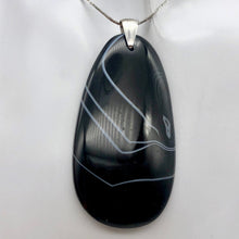 Load image into Gallery viewer, Stunning! Black and White Sardonyx &amp; Silver Pendant - PremiumBead Alternate Image 2

