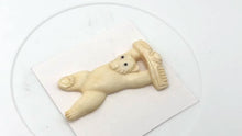 Load and play video in Gallery viewer, Waterbuffalo Bone Performing Bear | 58x32x6mm | Cream | 1 Bead
