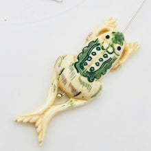 Load image into Gallery viewer, Waterbuffalo Bone Leeping Frog | 54x20x9mm | Cream/Green/Black | 1 Bead | - PremiumBead Alternate Image 2
