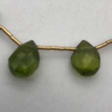 Load image into Gallery viewer, Natural Green Peridot Briolette &amp; 14Kg 26 inch Necklace 867 - PremiumBead Alternate Image 8
