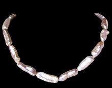 Load image into Gallery viewer, Natural Lavender 15x7.5x5-21.5x8.5x6mm Pearl Strand 104813
