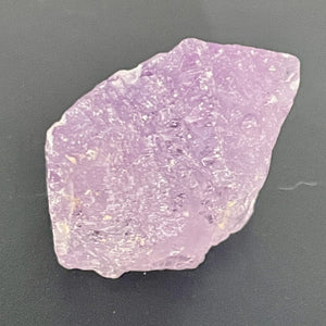 Kunzite High-end Natural Crystal | 22x25x17mm | Purple | 1 Crystal