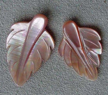 Load image into Gallery viewer, 2 Velvety Pink Mussel Shell Leaf Pendant Beads 4326B - PremiumBead Primary Image 1
