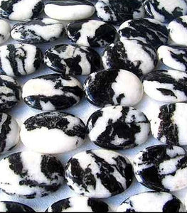 1 Black & White Zebra Agate Oval Bead 008612 - PremiumBead Primary Image 1