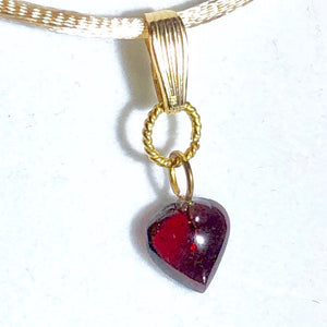 Heart Shaped Genuine Garnet in Simple Elegant Setting of 12Kgf 510654 - PremiumBead Primary Image 1