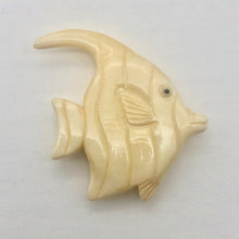 Load image into Gallery viewer, Waterbuffalo Bone Tropical Fish | 36.5x34x6mm | Cream | 1 Bead } - PremiumBead Primary Image 1
