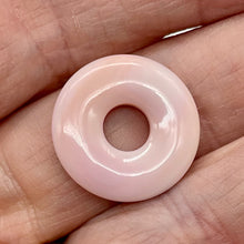 Load image into Gallery viewer, Rare Pink Conch Shell 20mm Pi Circle Pendant Bead 9826
