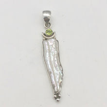 Load image into Gallery viewer, Exotic! Biwa Pearl Pendant Necklace with Peridot in Sterling Silver Setting - PremiumBead Alternate Image 3
