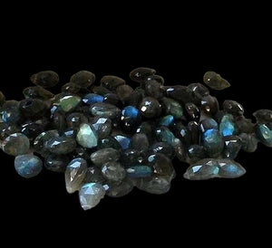 14 Gem Quality Faceted Labradorite Briolette Beads 5532