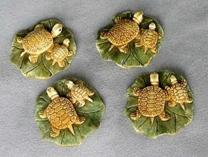 Work of Art Mom & Baby Turtle Pendant Bead 5657 | 39x38x8mm | Cream, green and brown - PremiumBead Alternate Image 2