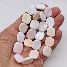 Load image into Gallery viewer, 4 Pink Conch Shell 17x15x3mm Rounded Rectangle Beads 9833
