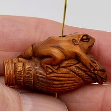 Load image into Gallery viewer, Carved Frog On Lotus Boxwood Ojime Ojime/Netsuke Bead - PremiumBead Primary Image 1
