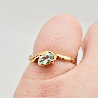 Natural Oval Aquamarine Solid 14Kt Yellow Gold Solitaire Ring Size 6 9982M - PremiumBead Primary Image 1