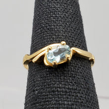 Load image into Gallery viewer, Natural Oval Aquamarine Solid 14Kt Yellow Gold Solitaire Ring Size 6 9982M - PremiumBead Alternate Image 6

