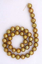 Load image into Gallery viewer, Golden Horizons Big 9 to 11mm FW Pearl Strand 109060 - PremiumBead Primary Image 1
