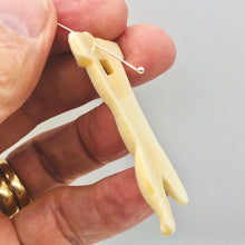 Load image into Gallery viewer, Waterbuffalo Bone Performing Bear | 58x32x6mm | Cream | 1 Bead - PremiumBead Alternate Image 4
