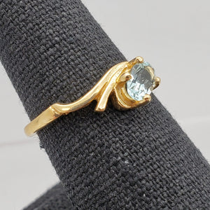 Natural Oval Aquamarine Solid 14Kt Yellow Gold Solitaire Ring Size 6 9982M - PremiumBead Alternate Image 4
