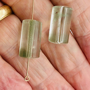 Garden Quartz Lodalite Triangle | 20x11x11mm | Green | 2 Bead