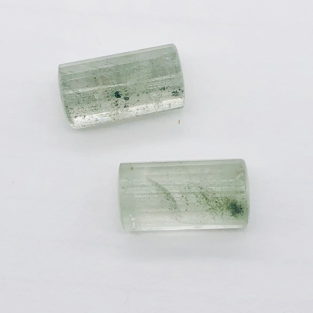 Garden Quartz Lodalite Triangle | 20x11x11mm | Green | 2 Bead