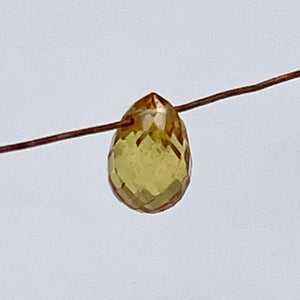 1 Yellow Sapphire Faceted Briolette Bead (.45 to .52cts) 9667Af