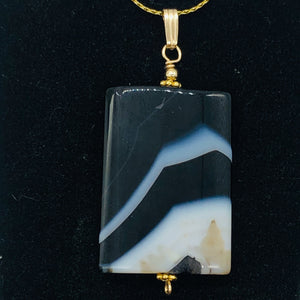 Semi Precious Stone Jewelry Sardonyx Agate Pendant Necklace 14Kgf | 1 3/4" Long|