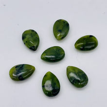 Load image into Gallery viewer, 7 Beads of Premium Briolette Nephrite Jade Beads 10264P
