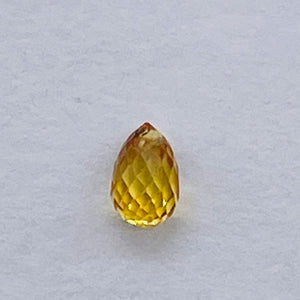 1 Yellow Sapphire Faceted Briolette Bead (.45 to .52cts) 9667Af
