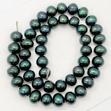 Load image into Gallery viewer, Midnight Emeralds Green FW Pearl Strand 109444 - PremiumBead Primary Image 1

