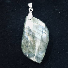 Load image into Gallery viewer, Labradorite Sterling Silver Natural | 1 1/2&quot; Long | Blue/Gray | 1 Pendant |
