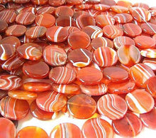 Load image into Gallery viewer, Red Sardonyx Agate Coin Pendant Bead 8&quot; Strand (7 Beads) 5677HS - PremiumBead Alternate Image 4

