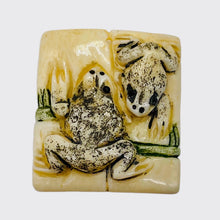 Load image into Gallery viewer, Mommy Baby Frog Square Pendant Bead | 35x30x6mm | Black White | 1 Bead |
