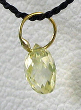 Load image into Gallery viewer, 0.26cts Natural Canary Diamond &amp; 18K Gold Pendant 6568N - PremiumBead Alternate Image 2
