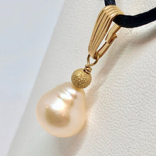 Load image into Gallery viewer, Tear-Drop Pearl &amp; 14Kgf Pendant #5084F - PremiumBead Primary Image 1
