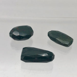 Hand Faceted 3 Bloodstone Focal Pendant Bead | 26-23mm | Green/Red | 6214 - PremiumBead Alternate Image 7